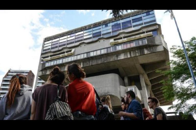 Una nueva marcha contra los despidos en la Biblioteca Nacional