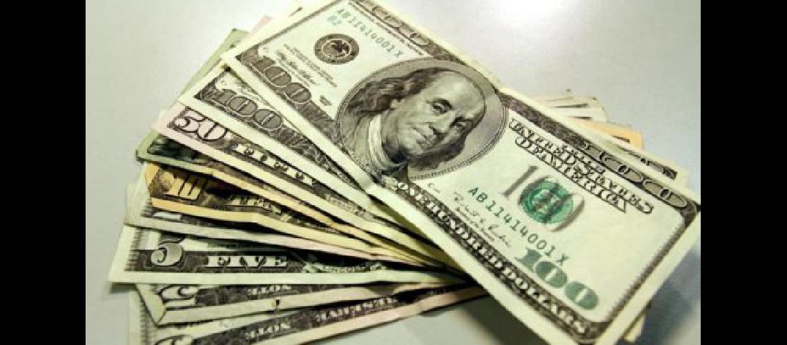 la moneda norteamericana se vende a 4460 en el banco Nacioacuten 
