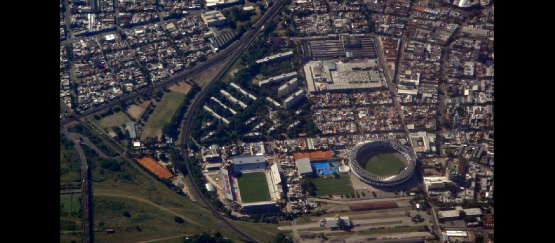 Llega el city tour ldquoDescubriendo Avellanedardquo