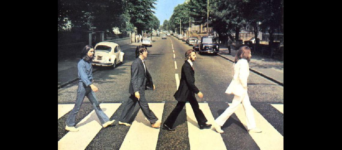 Editan una edicioacuten de lujo por los 50 antildeos de Abbey Road