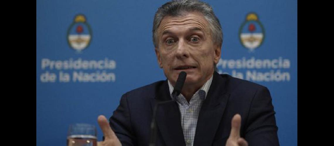 Sin autocriacuteticas ni anuncios Macri le echoacute la culpa al kirchnerismo de la inestabilidad financiera