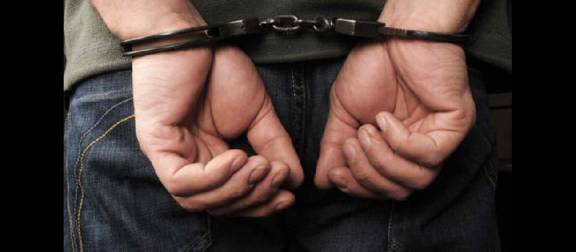 la chica pudo confesor el abuso despueacutes de varios antildeos 