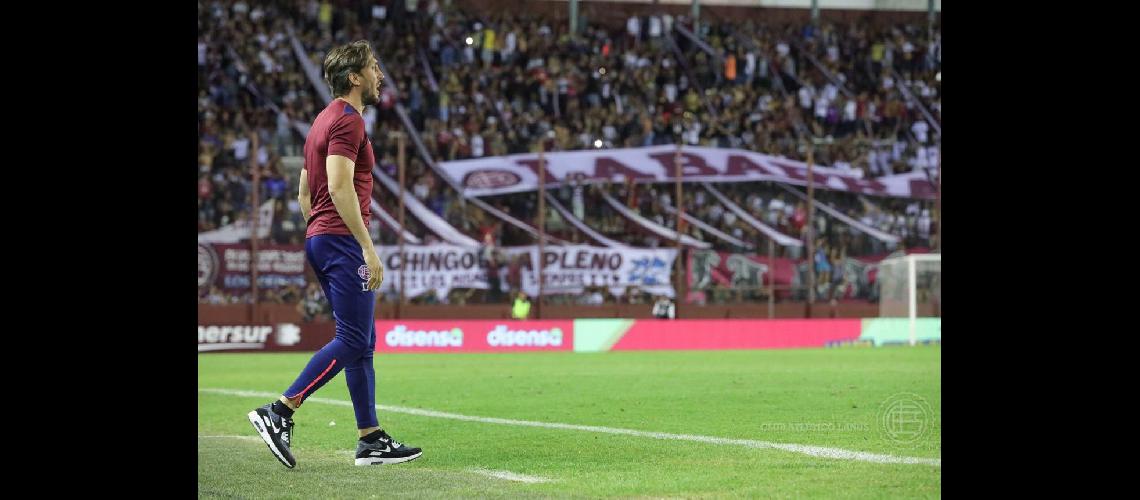 quotLa localiacutea en el fuacutetbol argentino es muy importantequot afirmoacute el DT