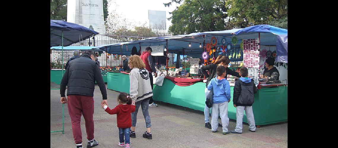 La Feria de la Plaza Grigera declarada de intereacutes cultural