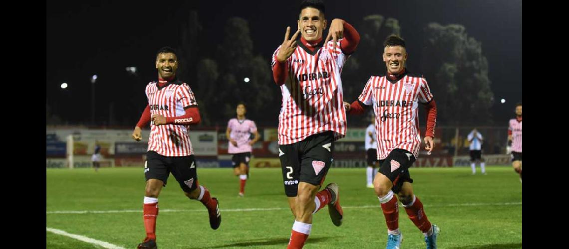 Valdez- ldquoEstamos encontrando el sistema de juegordquo