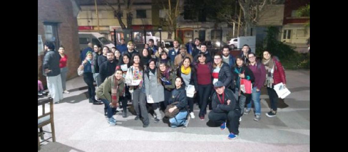 maacutes de 150 voluntarios unidos para realizar el primer censo del conurbano 