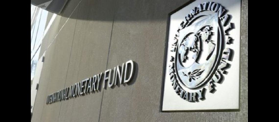 El FMI demorariacutea el desembolso hasta despueacutes de las elecciones generales