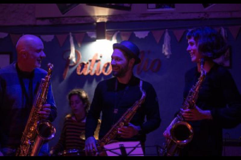 La Jazz Jam del Sur cumple seis meses de vida en Patio Miacuteo de Banfield