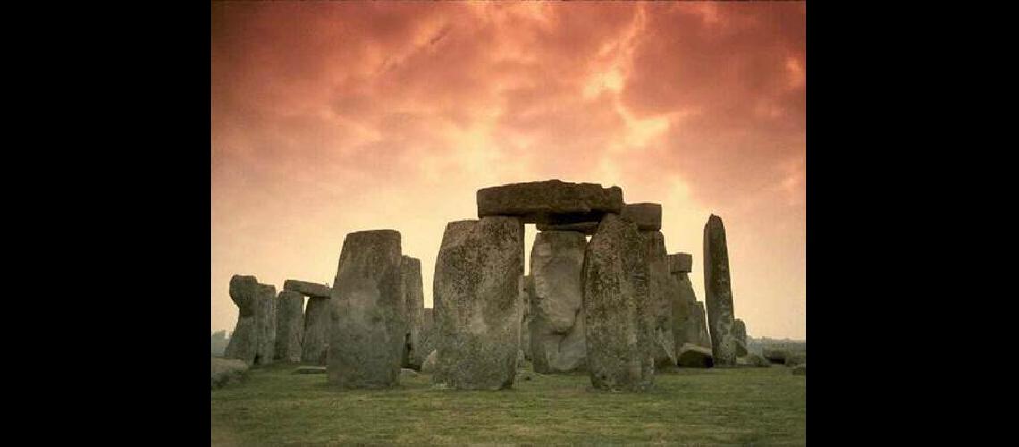 Un documental revisa los mitos de Stonehenge
