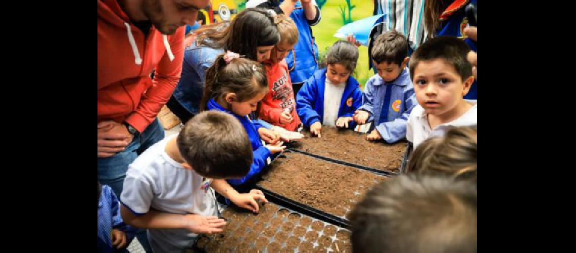 Los Jardines Comunitarios del Municipio de Lomas produciraacuten sus propias Huertas Agroecoloacutegicas