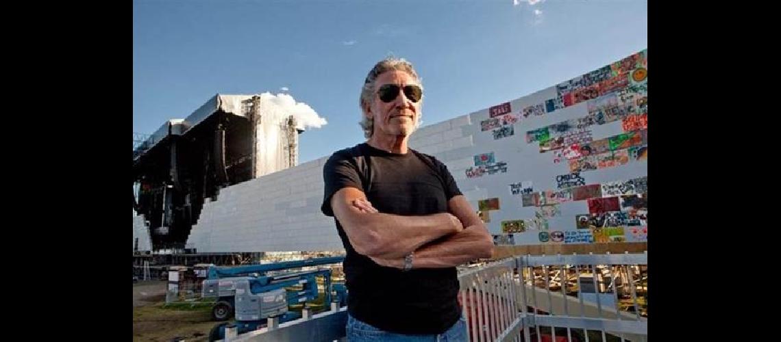 Roger Waters estrena en cines su peliacutecula ldquoUs  Themrdquo