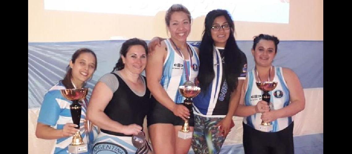 Carolina Franco es campeona Sudamericana de Powerlifting