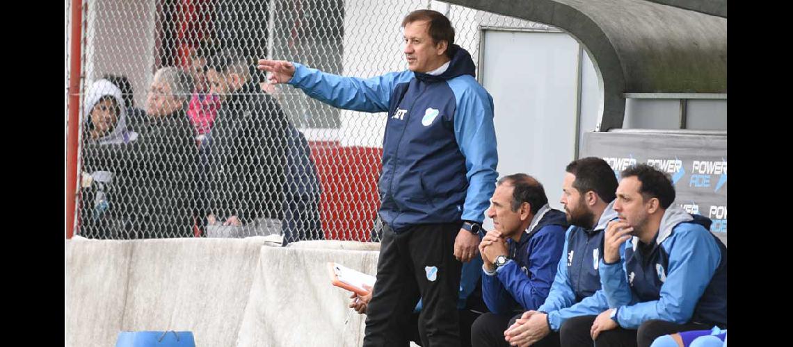 Perazzo- ldquoLo del primer tiempo fue el ideal que pretendordquo