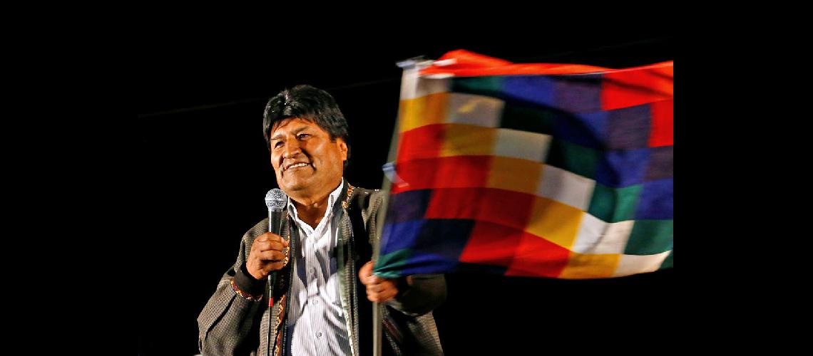 Evo Morales convocoacute a nuevas elecciones en Bolivia en medio de la escalada de protestas