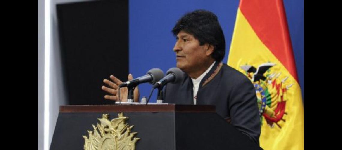 realizaron una conferencia para repudiar lo sucedido en bolivia 
