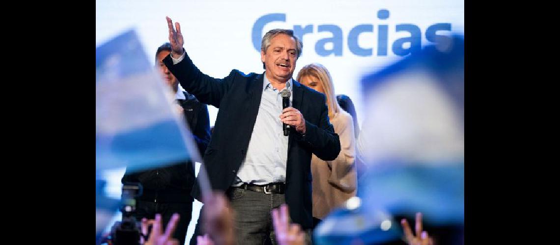 Se espera la asistencia del presidente electo Alberto Fernaacutendez