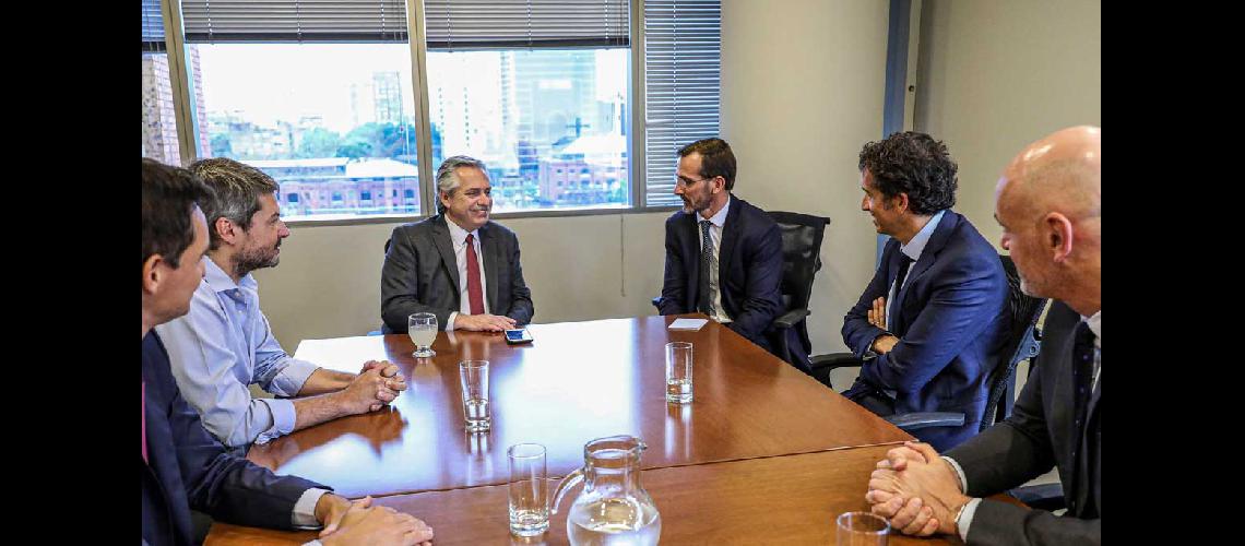 Plan contra el Hambre- Fernaacutendez se reunioacute con el CEO global de Carrefour
