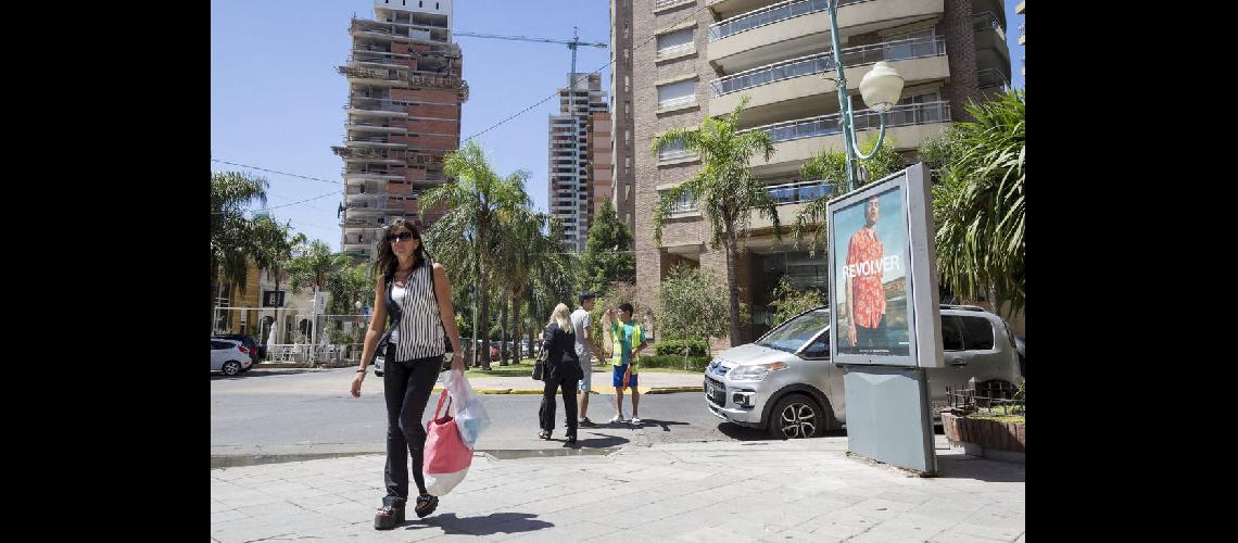 El valor del metro cuadrado en Gran Buenos Aires es 32-en-porciento- maacutes barato que en la Ciudad