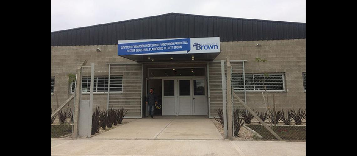 Comenzaraacute a funcionar el primer Instituto de Formacioacuten Teacutecnica de Brown