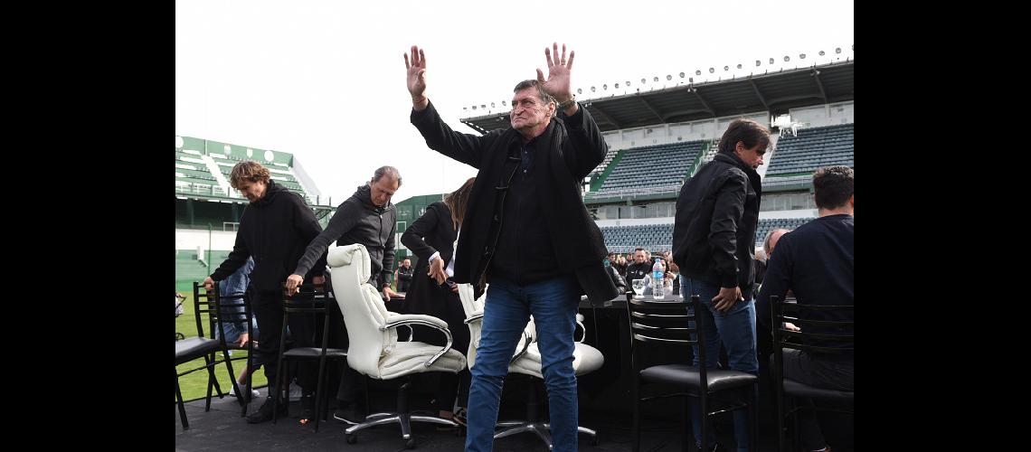 Desde que llegoacute Falcioni Banfield mejoroacute la cosecha de puntos