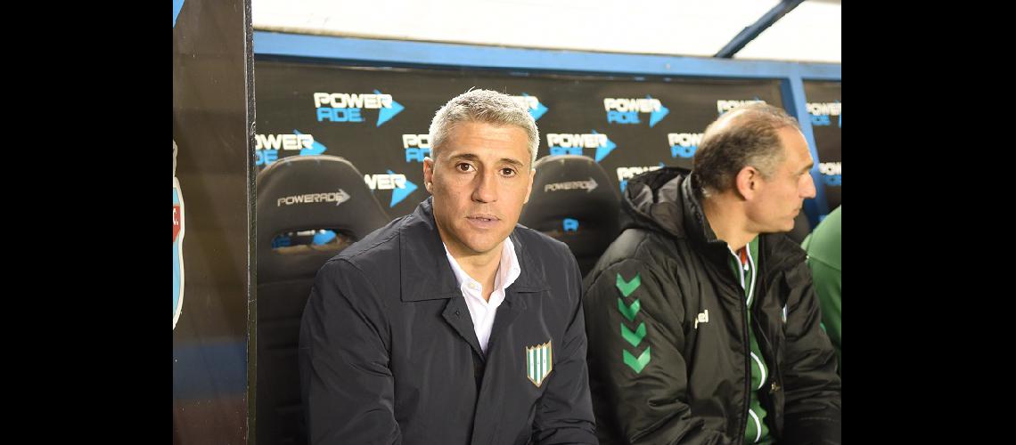 Con Crespo no pudo lograr resultados en la Superliga