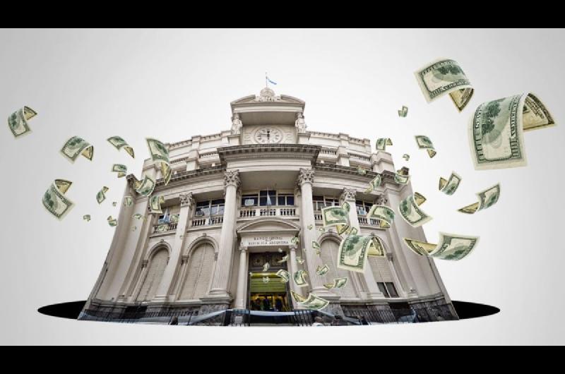 Por primera vez en el antildeo el Banco Central tuvo que vender doacutelares para frenar la suba