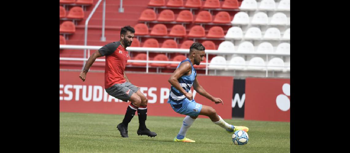 Temperley no pudo con el Pincha y sufrioacute una dura caiacuteda