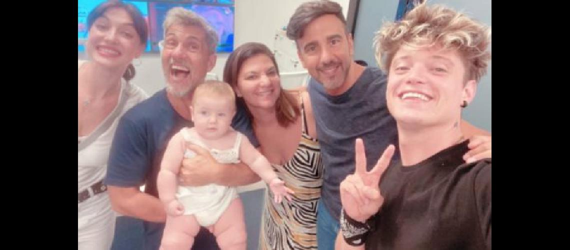 En la reunioacuten para firmar contrato