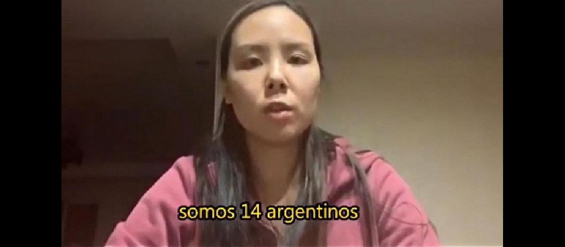 Los argentinos en Wuhan habiacutean pedido ayuda en un video