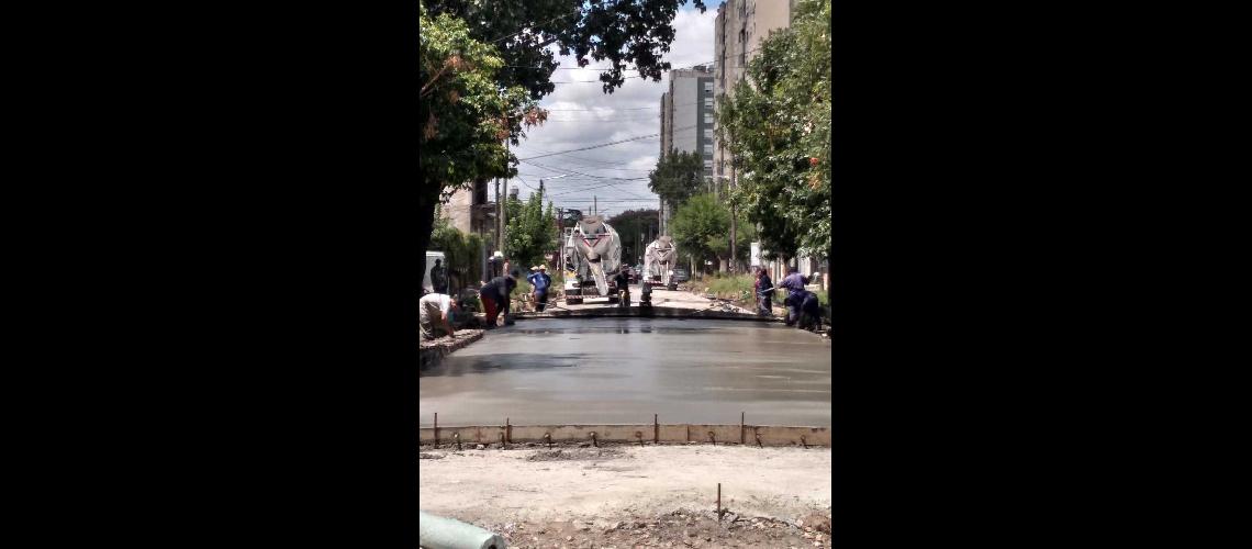 Reparan maacutes calles y avenidas para optimizar la circulacioacuten en Lomas