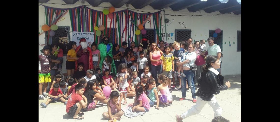 El centro Denise contiene y alimenta a maacutes de 50 chicos en Fiorito