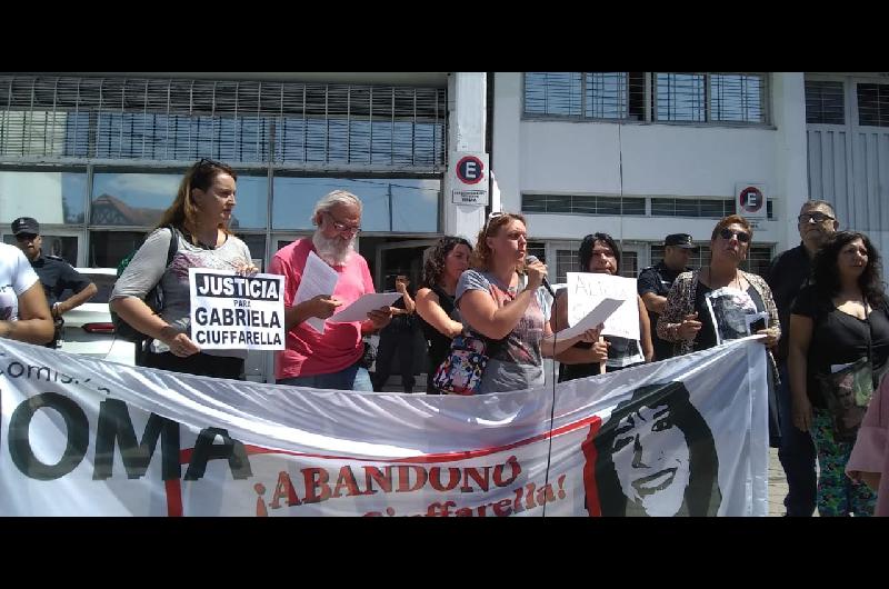 Exigieron justicia por Gabriela Ciuffarella y otras 23 viacutectimas de IOMA