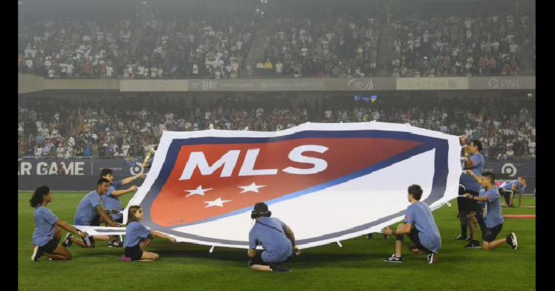 La Liga no se volveraacute a jugar hasta junio
