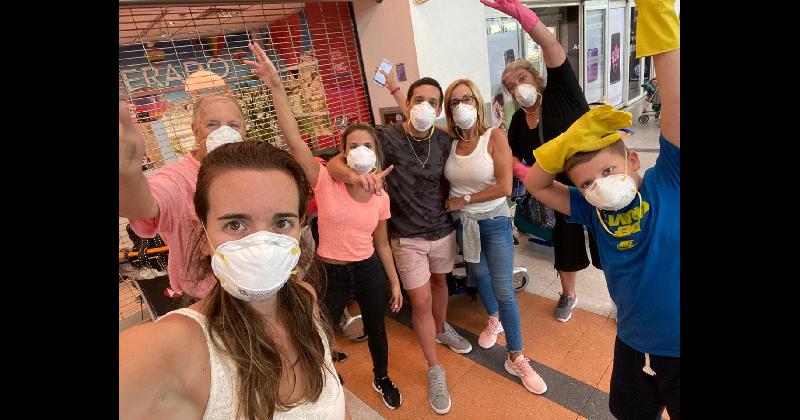 Auacuten quedan familiares que se encuentran de regreso al paiacutes y arribaraacuten hoy por la tarde