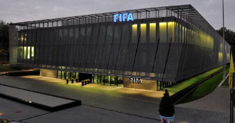 La FIFA propuso ampliar los contratos