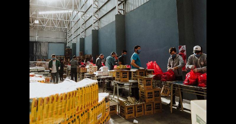 Lomas- ya entregaron alimentos a 25 mil familias de distintos barrios