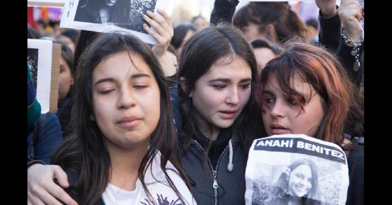 Condenaron a Marcos Bazaacuten por el femicidio de Anahiacute Beniacutetez