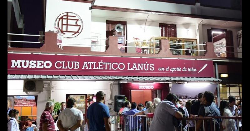 Lanuacutes puso una biblioteca digital en medio de la pandemia