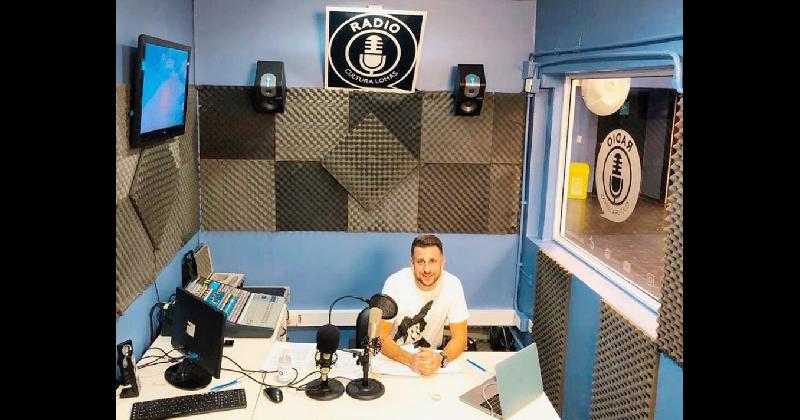 Se lanzoacute Cultura Lomas Radio la nueva emisora del Municipio que transmitiraacute por Internet
