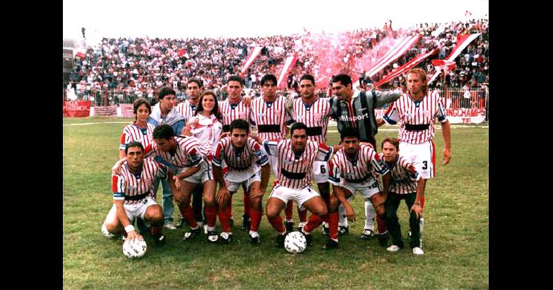 Los Andes versioacuten 2000 un equipo inolvidable en la memoria de los Milrayitas