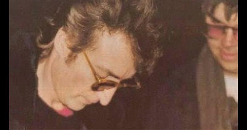 Le niegan un vez maacutes la libertad condicional al asesino de John Lennon