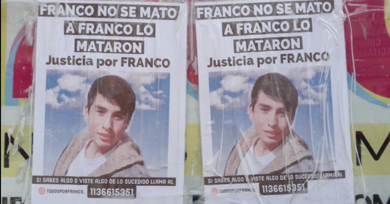 Los afiches tienen un mensaje contundente- a Franco lo mataron
