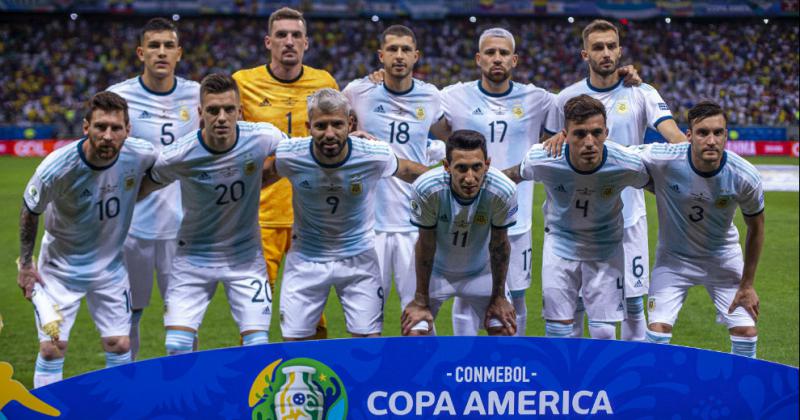 Argentina jugar con Ecuador de local y Bolivia de visitante