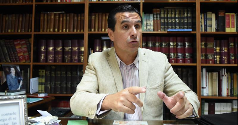 Loacutepez Carribero abogado penalista y capacitado en juicios por jurados