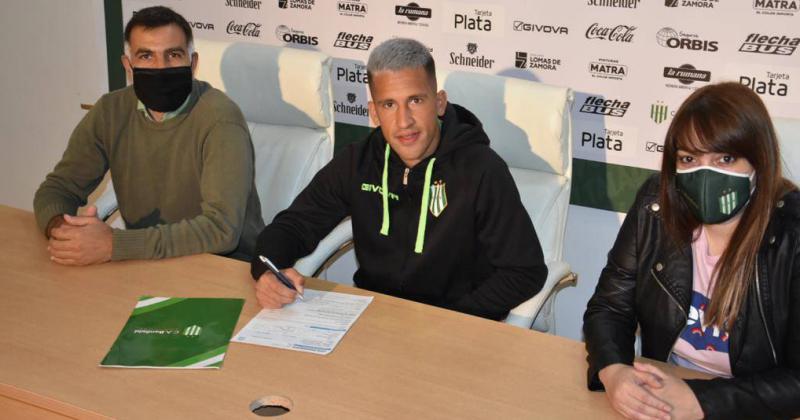 Linares renovó su vínculo con el club hasta 2022