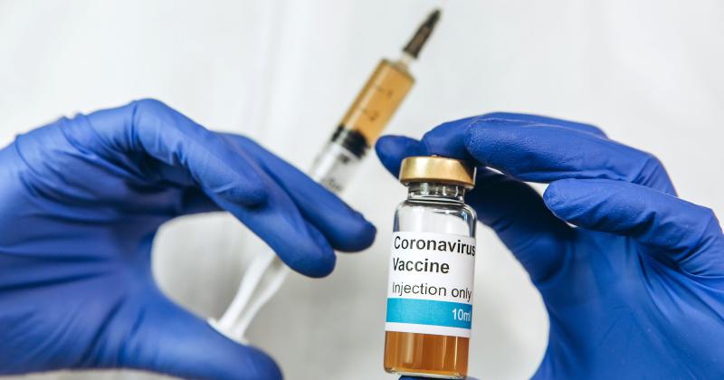 Covid-19- una vacuna generoacute una fuerte inmunidad en adultos mayores