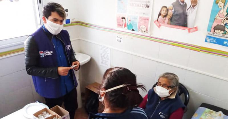 La campaña de vacunación llega a todos los barrios de Lomas