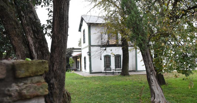 Una casa inglesa de Villa Galicia envuelta en mitos y leyendas fantasmales
