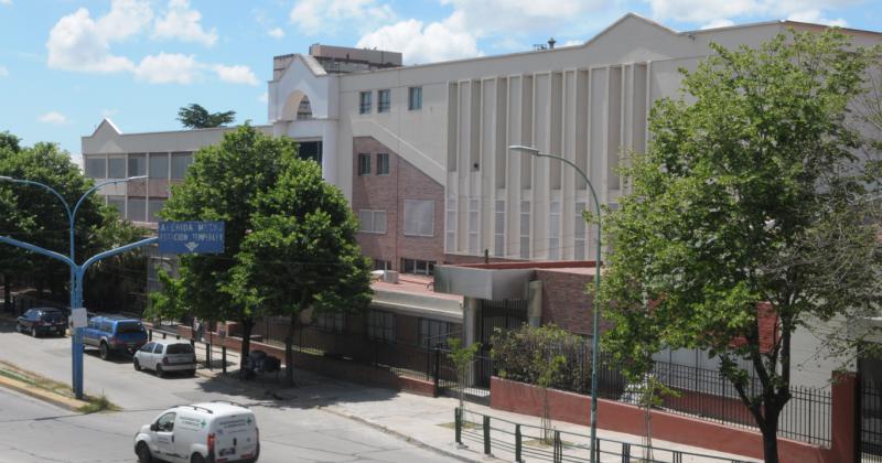 El Colegio Manuel Belgrano lleva en sus aulas maacutes de 100 antildeos de historia