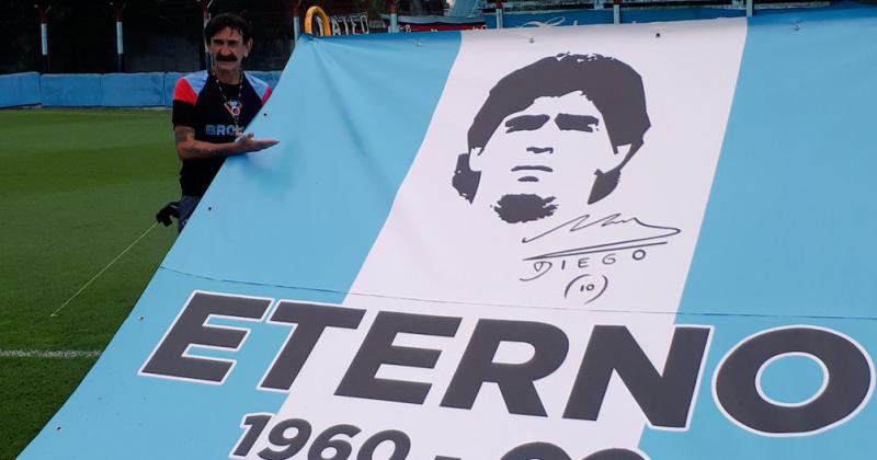 Vico analizó el partido y recordó la figura de Diego Maradona